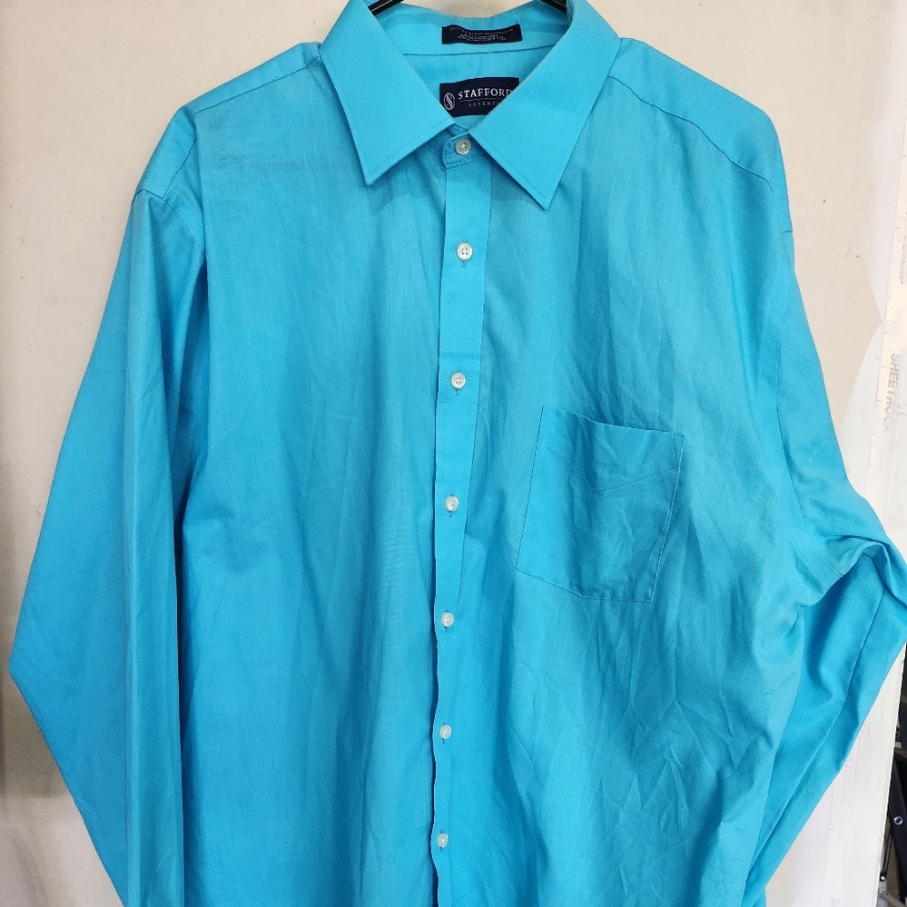 Men's dress shirt